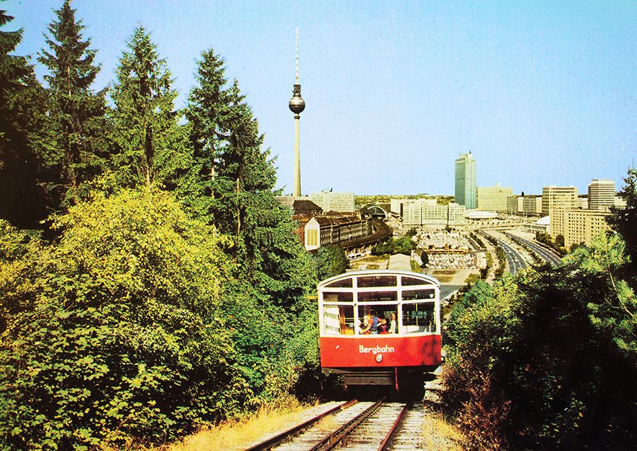 Klara Bezug - DDR Dreamin´