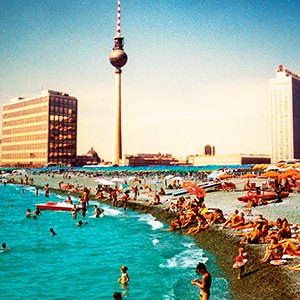 Klara Bezug - DDR Dreamin´